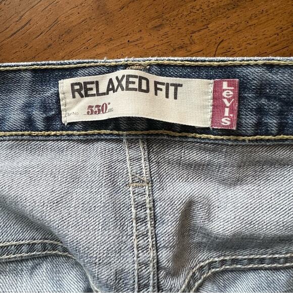 Y2K Levi’s Relaxed Fit 550 Jeans - Picture 3 of 4